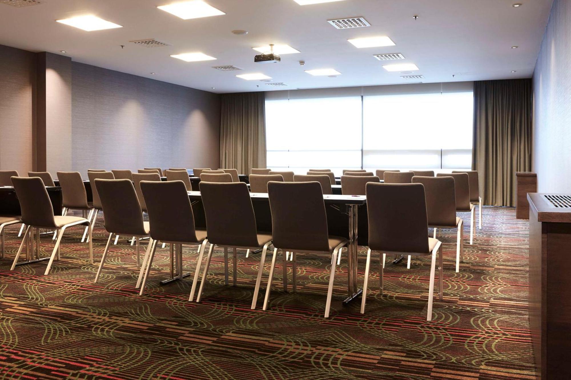 Hyatt Place Amsterdam Airport