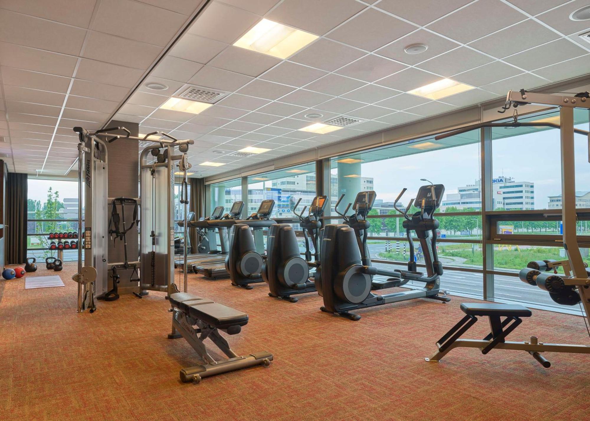 Hyatt Place Amsterdam Airport Hotel 4*