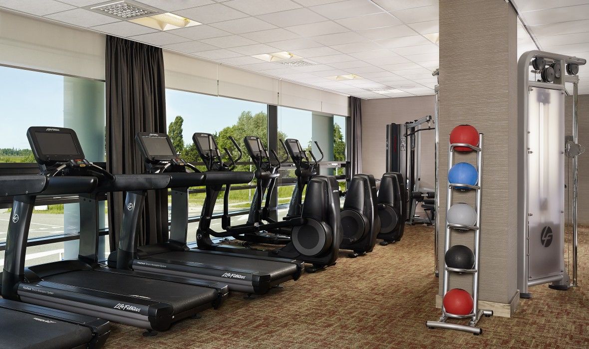 Hotel Hyatt Place Amsterdam Airport 4*